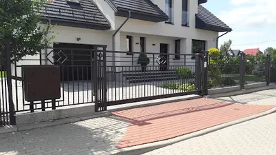 Euro-Mot Sp. z o.o. Nowoczesne systemy ogrodzeniowe